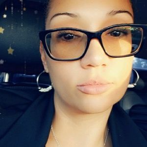 Meet your Posher, Joanne